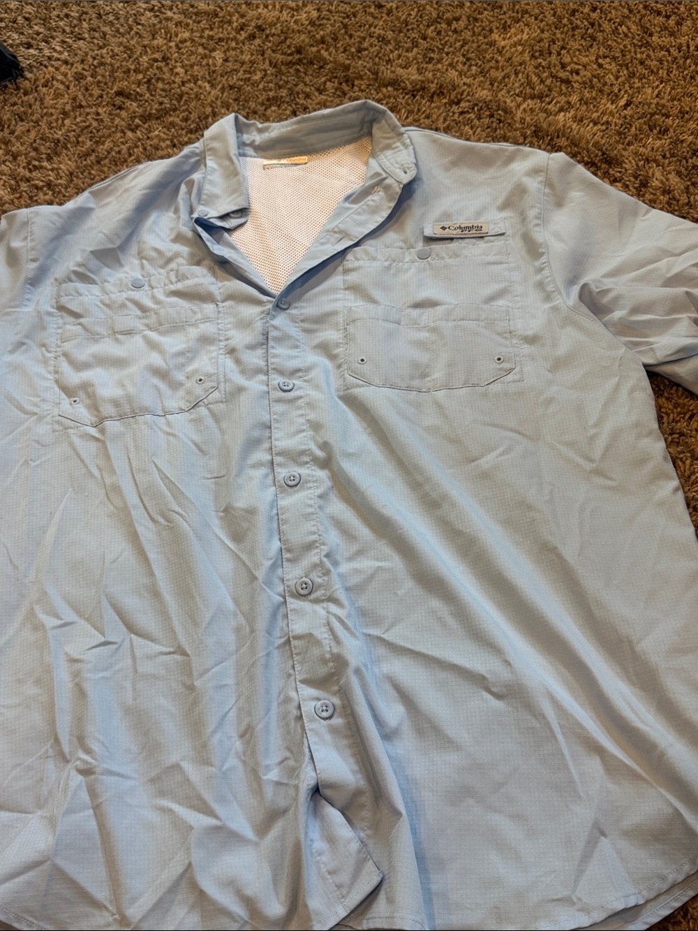Columbia Light Blue Short Sleeve Fishing Shirt